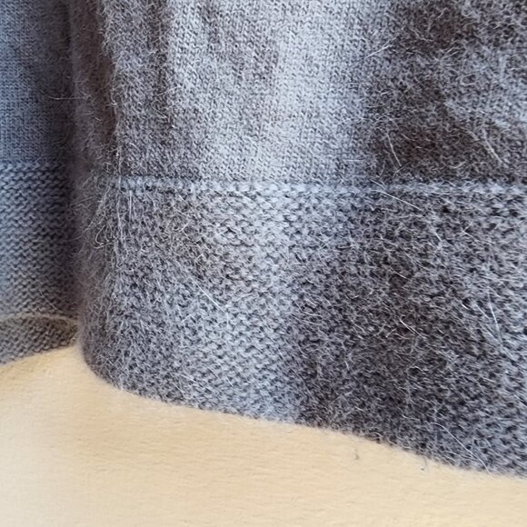 Carole Little Gray Angora Rabbit Hair Sweater Size XL - Picture 9 of 14